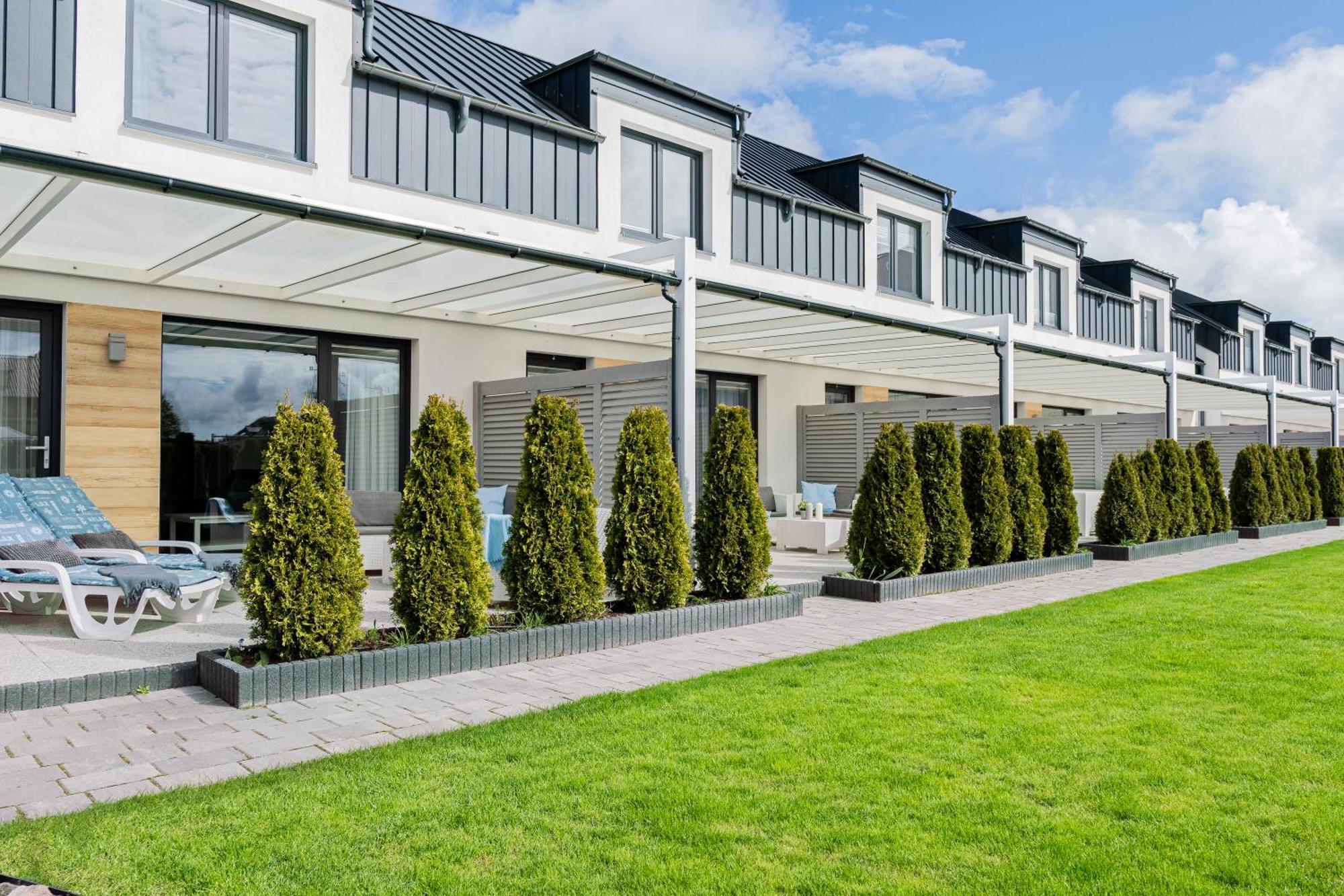 Barka - Apartamenty Premium Oraz Pokoje Blisko Plazy Карвиа Экстерьер фото