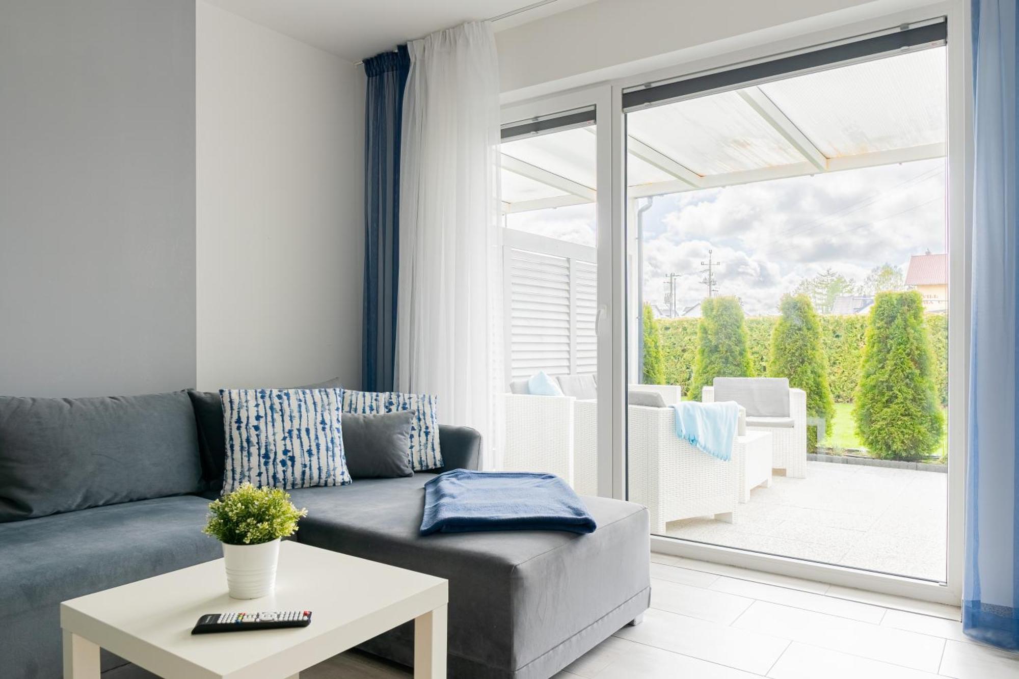 Barka - Apartamenty Premium Oraz Pokoje Blisko Plazy Карвиа Экстерьер фото